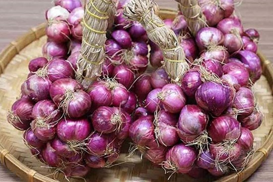 Cách bảo quản hành tím khô được lâu, để cả năm cũng không thối mềm