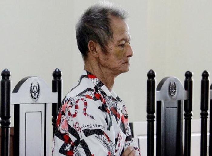 Cụ ông 78 tuổi lĩnh 20 năm tù vì hiếp dâm bé gái 8 tuổi-1