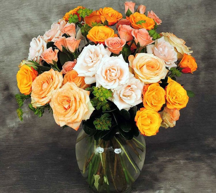 Cắm hoa hồng đừng chỉ dùng nước lã: Cho 1 thìa này vào bình, hoa nở bung, cả tuần vẫn tươi-6