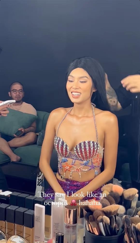 Thảo Nhi Lê bị ví như bạch tuộc khi mặc đầm đụng Ngọc Trinh-3