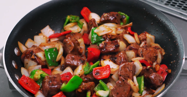 Muốn có món bò lúc lắc mềm ngon đúng chuẩn: Đây là bí quyết bạn không thể bỏ qua!-5