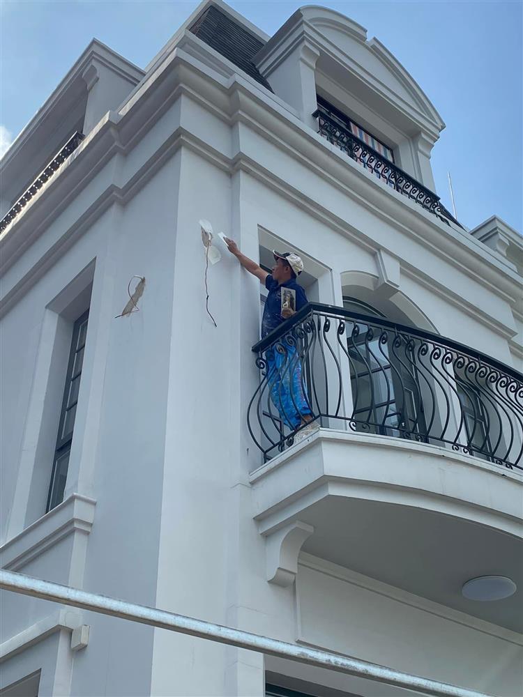 Ca sĩ Đoàn Di Băng chi tiền khủng xây biệt thự báo hiếu bố mẹ-6