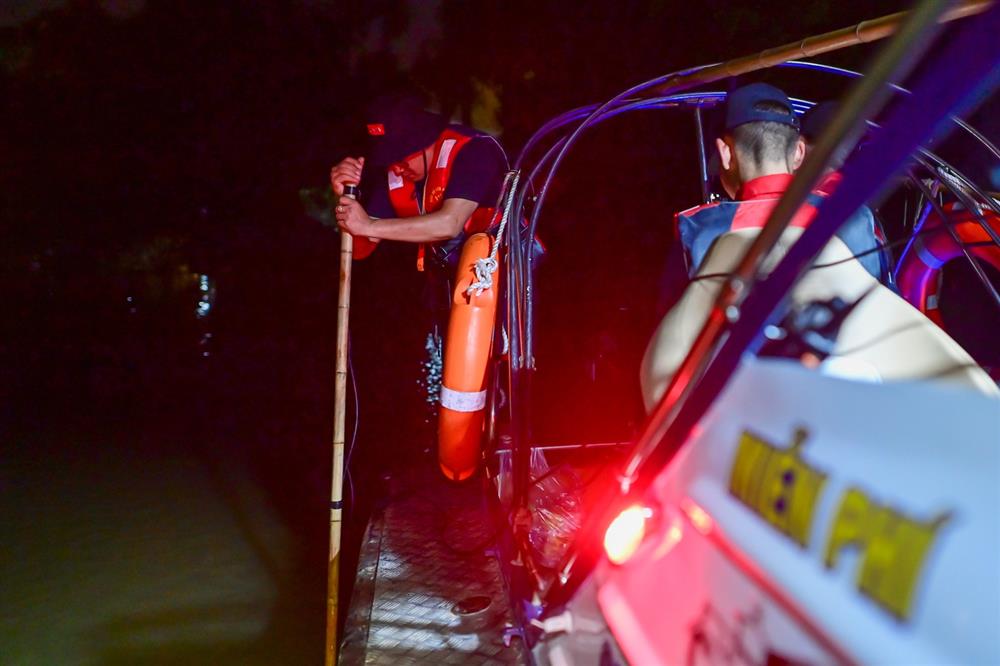 Trắng đêm tìm kiếm nữ sinh mất tích ở Hà Nội-7