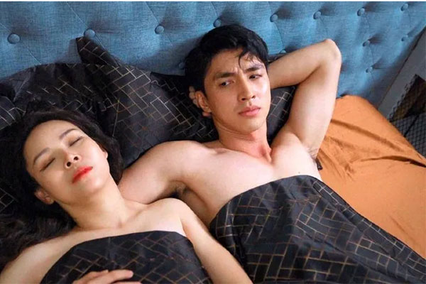 Cặp đôi vàng của VTV Diễm Hương - Hồng Quang đón con thứ 2-5