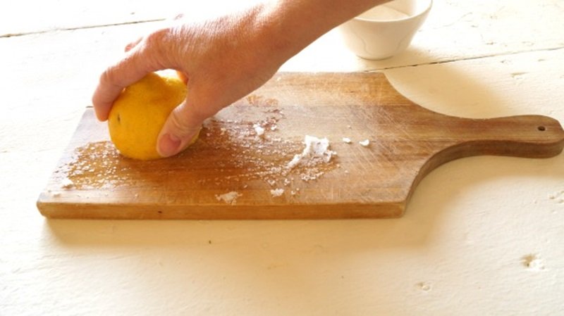 Chỉ với quả chanh bổ đôi, giải quyết nhiều rắc rối thường gặp trong nhà bếp: Thử ngay sẽ thấy điều kì diệu-3