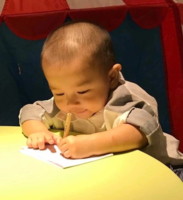 3 dấu hiệu chỉ ra não bộ của con bạn có điểm giống thiên tài Einstein hay không-3