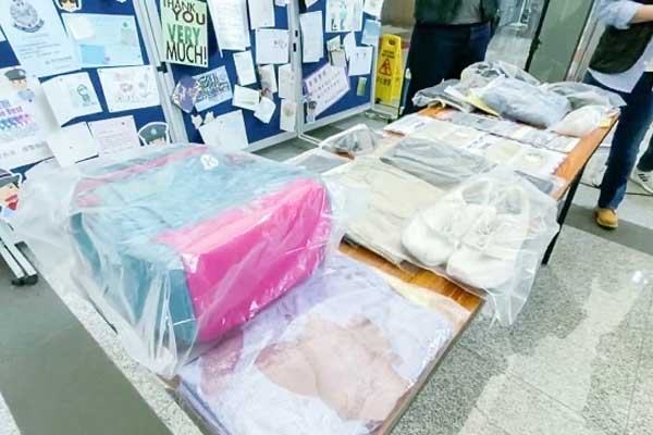 Ba đối tượng đi tù vì tạt sơn vào người bé gái để trả thù người lớn-1