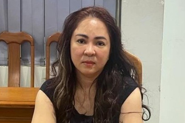 Tiếp tục tạm giam bà Nguyễn Phương Hằng-2