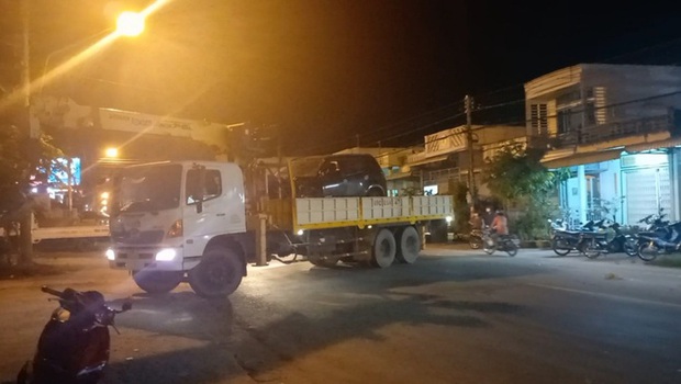 Vụ ô tô tông vợ chồng chủ tiệm trà: Tài xế có nồng độ cồn rất cao-2