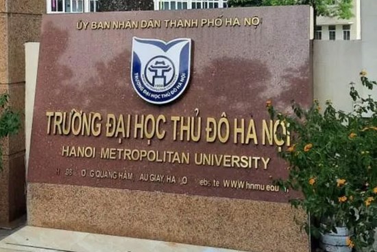 Nữ sinh ĐH Thủ đô lên tiếng sau khi tố bị thầy giáo quấy rối