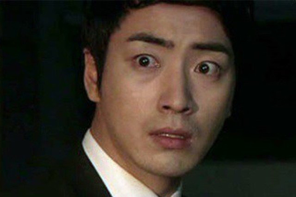 Bố chồng bị tai biến nằm liệt trên giường, vào một đêm mưa gió, ông đột nhiên nói với tôi điều này-2