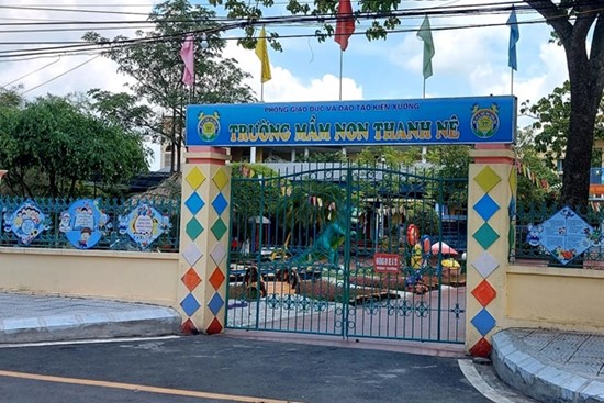 Tạm dừng đứng lớp cô giáo nghi ngoại tình ở Thái Bình
