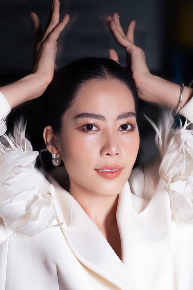 Chia tay Miss World Vietnam 2022 được một tuần, Nam Em bất ngờ gặp sự cố rất đáng lo-3