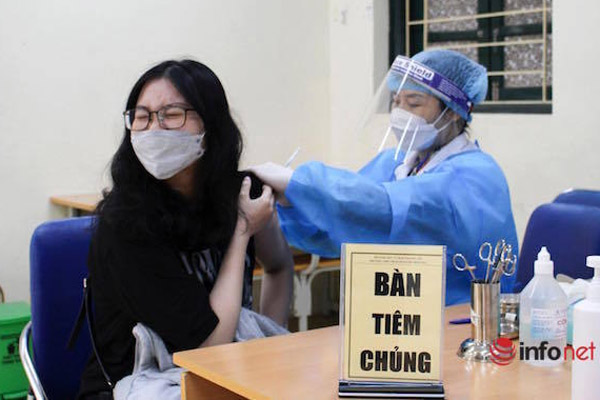 Diễn biến mới vụ học sinh không tiêm vắc-xin phải học online-5