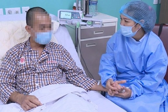 Gần 77% nhân viên y tế đối mặt với stress trong đại dịch Covid-19