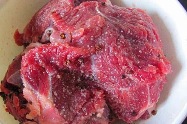 Cho căn bếp sạch bong vết dầu mỡ chỉ với vài mẹo nhỏ dễ dàng-6