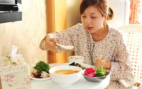 Sản phụ ở cữ trong thời tiết nắng nóng mà bỏ qua những điểm này chắc chắn sẽ phải tận hưởng sự dày vò”-3