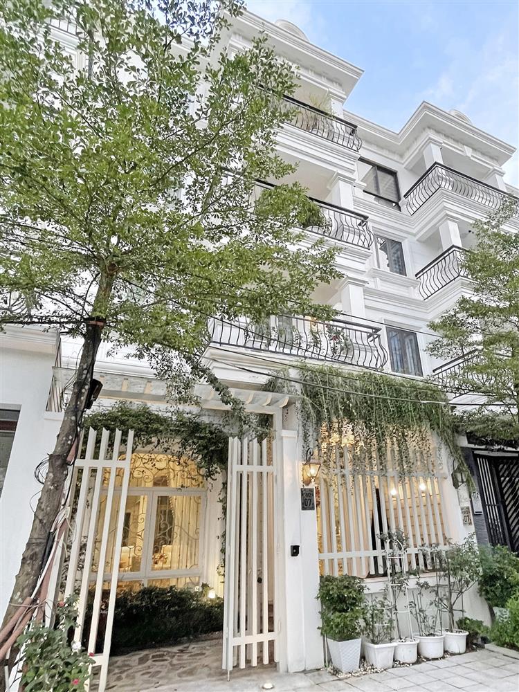 Tổ ấm ấn tượng của cặp vợ chồng kiến trúc sư với những gam màu pastel tươi sáng, mang lại cảm giác lạc quan tràn đầy sức sống-4