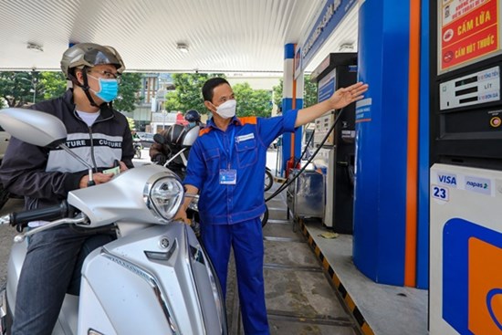 Giá xăng ngày mai có thể quay đầu tăng