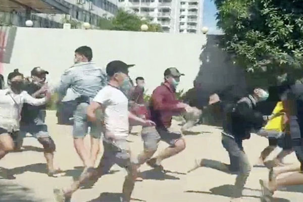 Mất 50 triệu vẫn chưa thể chuộc con đang bị giam lỏng ở Campuchia-3