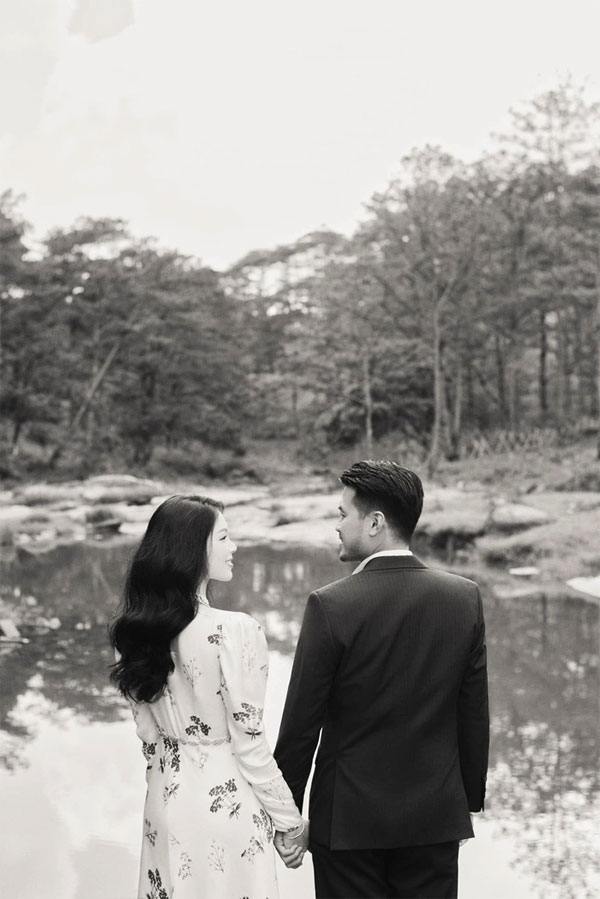 Dâu hào môn tương lai Linh Rin khoe ảnh tình bể bình bên Phillip Nguyễn-4