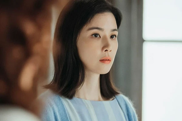 Biết tin con riêng của tôi bị bệnh, bố mẹ chồng vội vã đến thăm-2