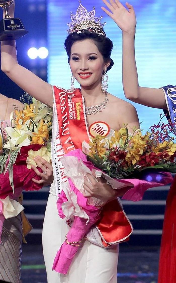 Đặng Thu Thảo sau 10 năm đăng quang Hoa hậu Việt Nam: Nhan sắc thăng hoa, gia đình viên mãn-1