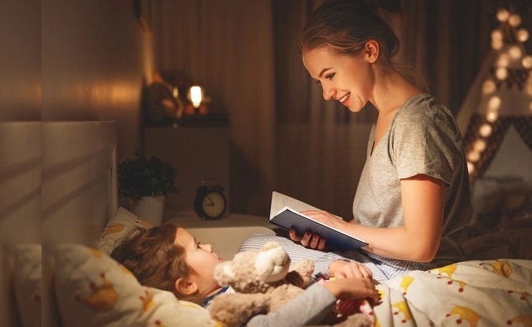 1 tiếng trước khi đi ngủ: Cha mẹ dành thời gian cho con sẽ giúp trẻ nâng cao chỉ số IQ, EQ-3