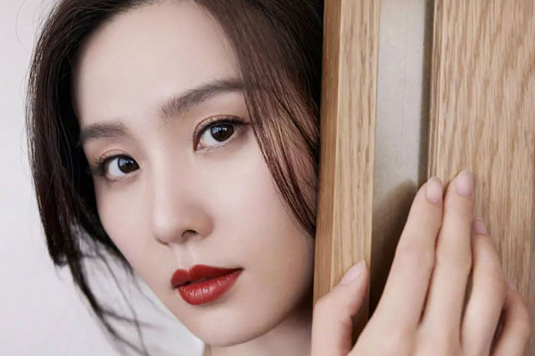 Đàn ông trung niên thích tán tỉnh 3 kiểu phụ nữ này, mong rằng bạn không nằm trong số đó-4