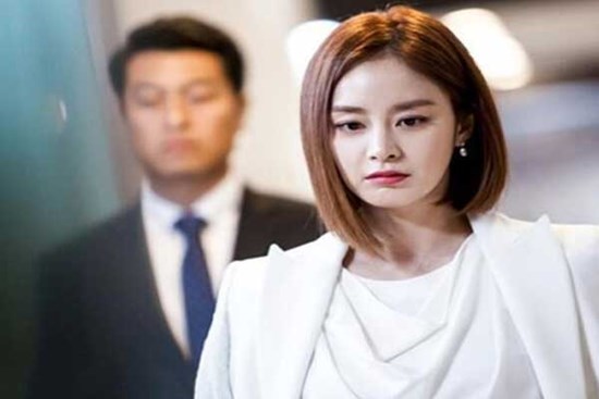 Đi công tác với sếp nữ, khi trở về tưởng có được 'mối ngon', ai ngờ lúc nhận lương tôi mới tá hỏa