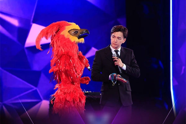 Hoài Lâm livestream với thần sắc tươi tỉnh nhưng giọng hát lại khiến khán giả bất ngờ-7