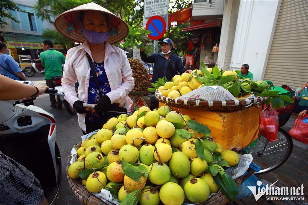 Quả cổ tích bán rong khắp phố, chủ hàng thu chục triệu mỗi ngày-3