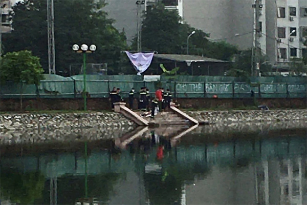 Khởi tố nhóm thanh niên cướp bánh trung thu táo tợn ở Bình Dương-2