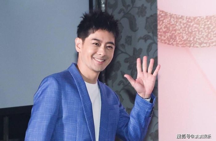 Gia đình Lâm Chí Dĩnh lên tiếng sau tin sức khỏe tài tử ngày càng tồi tệ hậu phẫu thuật-1