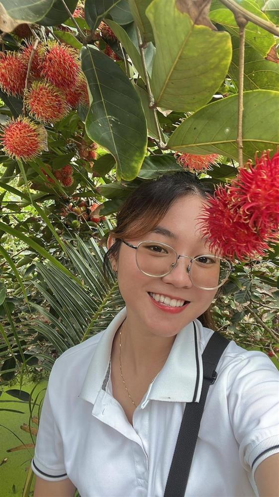 Ra đồng hái rau, bắt cá, 9x sở hữu clip triệu view trên Tiktok-5