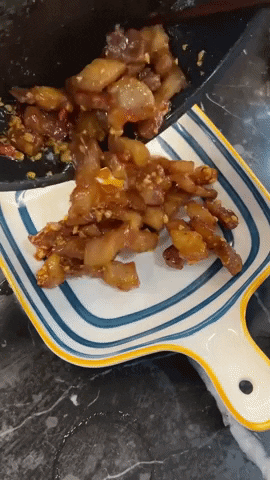 Món thịt đưa cơm xuất sắc cho những ngày chẳng biết nấu gì: Thao tác chưa tới 15 phút là xong!-1