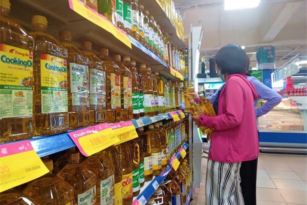 Giá xăng dầu kỳ tới có thể tăng hơn 2.000 đồng/lít-2