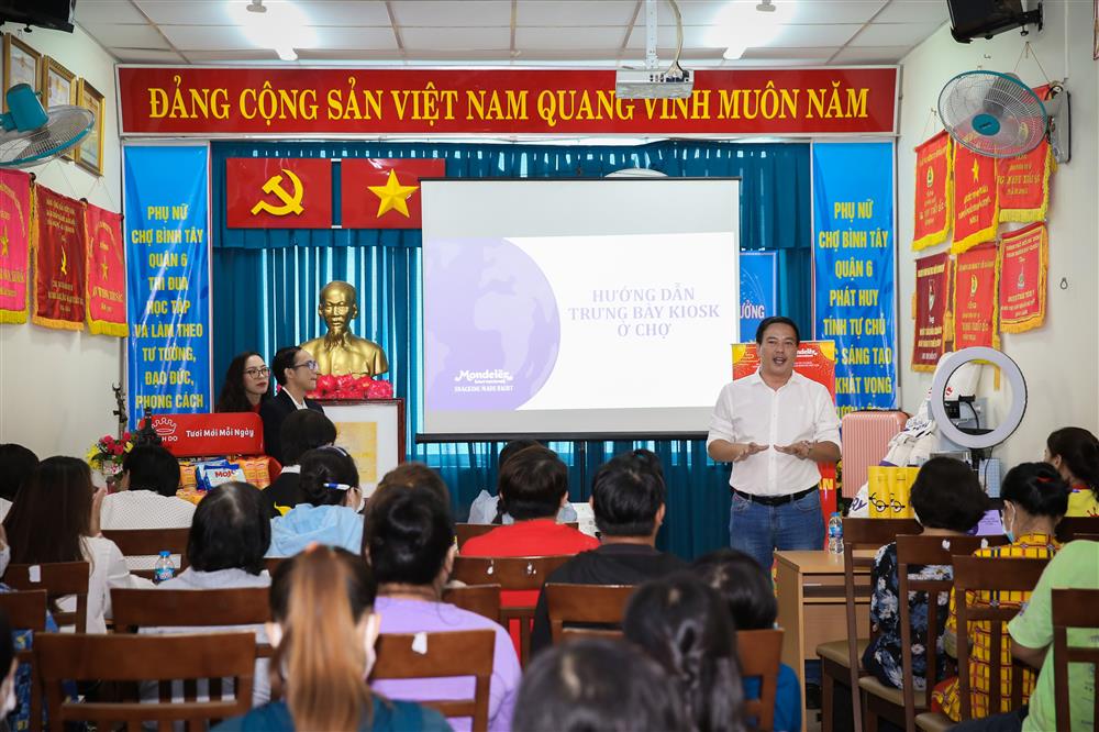 TP.HCM: tập huấn cách bán hàng hiệu quả cho tiểu thương chợ truyền thống-3