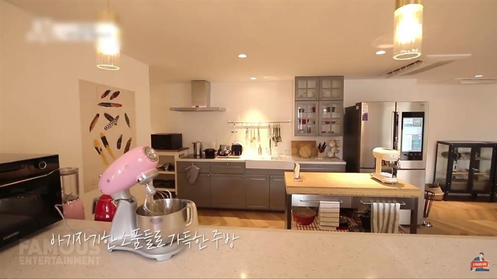 Nhà riêng của Blackpink có gì? Góc bếp hiện đại, phòng tắm chanh sả, thêm phòng ngủ khiến con dân mê mẩn-19