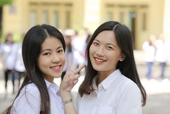 Dự đoán điểm chuẩn 2022: Khối ngành Y dược giảm nhẹ, ngành hot khối kinh tế có thể tăng 1 điểm