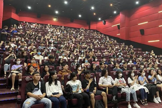 Kiến nghị chiếu phim sau 0h: Thúc đẩy kinh tế đêm