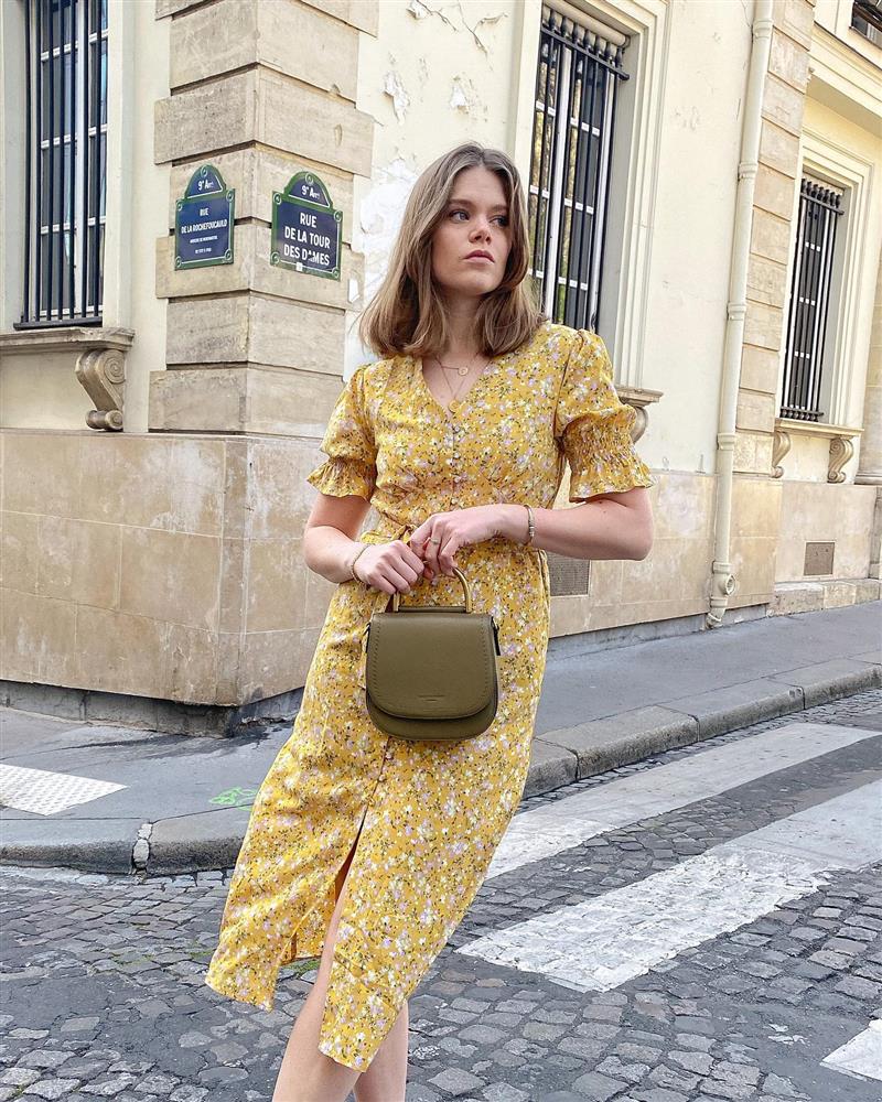4 mẫu váy liền trẻ trung và sang trọng, phụ nữ Pháp mùa thu nào cũng diện-3