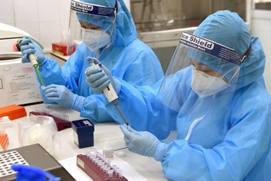 Ngày 24/8, ca mắc COVID-19 mới cao nhất trong hơn 3 tháng qua, thêm 2 người tử vong