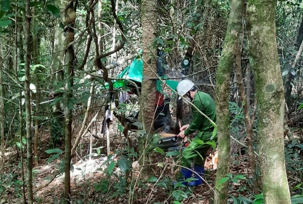 Vụ 2 bộ xương người trong rừng ở Gia Lai: Tìm thấy hiện vật mang tính tâm linh tại hiện trường-4