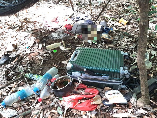 Vụ 2 bộ xương người trong rừng ở Gia Lai: Tìm thấy hiện vật mang tính tâm linh tại hiện trường-6