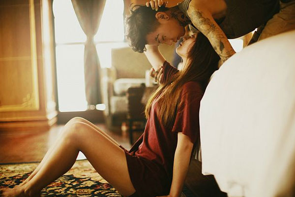 Cô dâu mất tích trước ngày cưới, chú rể chết lặng khi chứng kiến cảnh tượng trên giường-1