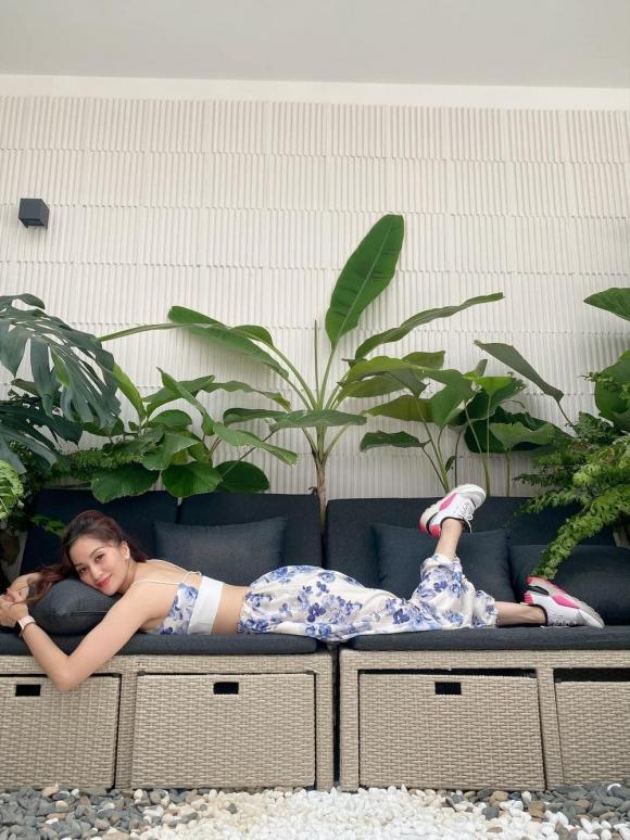 Choáng với nhà Khánh Thi - Phan Hiển: Ngay mặt tiền đường đắt đỏ, trung tâm dạy nhảy xịn xò và khu vườn trên cao đắt giá-6