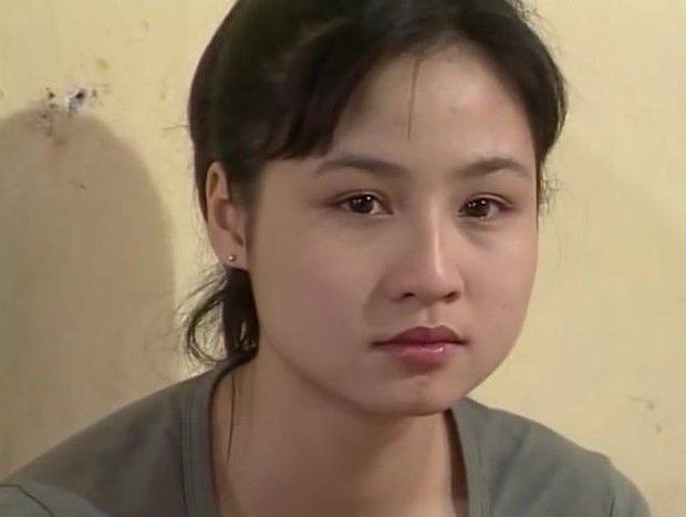 Nữ chính xinh đẹp của Hoa Cỏ May sau hơn 20 năm: Cuộc sống viên mãn, bình dị như phim-1