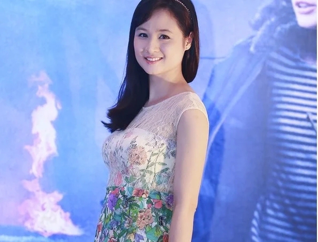 Nữ chính xinh đẹp của Hoa Cỏ May sau hơn 20 năm: Cuộc sống viên mãn, bình dị như phim-6