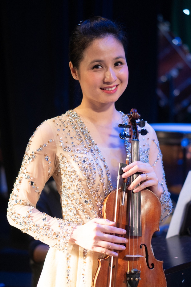 Nữ chính xinh đẹp của Hoa Cỏ May sau hơn 20 năm: Cuộc sống viên mãn, bình dị như phim-8